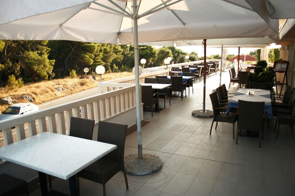 And Astoria Apartment Seget Vranjica