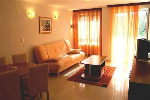 Apartment And Astoria Seget Vranjica